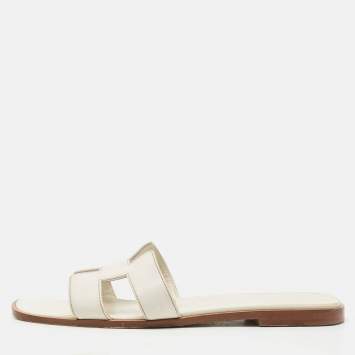 Pre Owned Hermes White Leather Oran Flat Slides Size 39