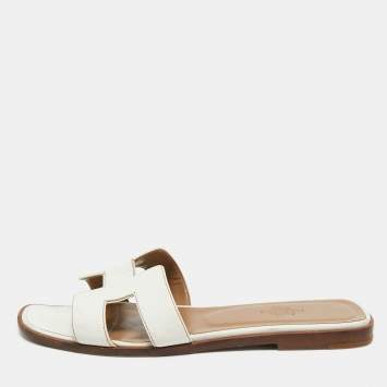 Pre Owned Hermes White Leather Oran Flat Slides Size 37