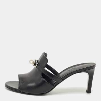 مملوكة مسبقًا Hermes Black Leather Cute Slide Sandals Size 39