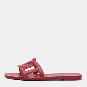Pre Owned Hermes Burgundy Rubber Aloha Flat Slides Size 37