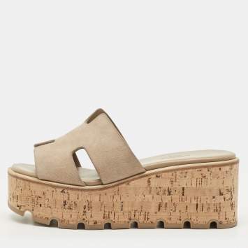 Pre Owned صندل هيرمس إزي كعب روكي شامواه بيج مقاس 36