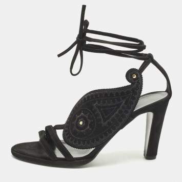 Pre Owned صندل هيرمس مزخرف بنمط بيزلي أسود مائل بربطة عند الكاحل مقاس 38.5