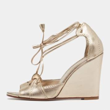 مملوكة مسبقًا Hermès Size 39.5 Gold Leather Wedge Sandals