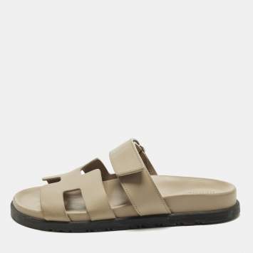Pre Owned Hermès Chypre Size 37 Beige Leather Flat Sandals