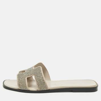 Pre Owned Hermes Oran Size 39.5 Silver Glitter/Beige and Suede Flat Slide