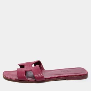 Pre Owned Hermes Magenta Leather Oran Flat Slides Size 38