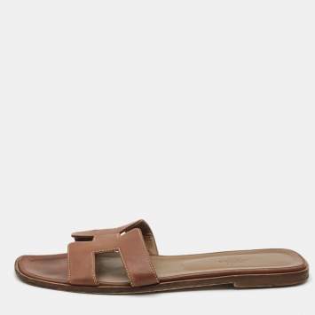 Pre Owned Hermes Brown Leather Oran Flat Slides Size 41