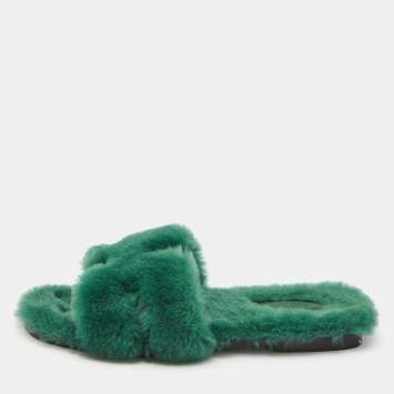 Pre Owned Hermes Green Fur Oran Flat Slides Size 38