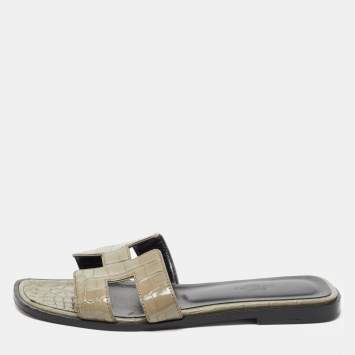 Pre Owned Hermes Grey Crocodile Oran Slide Flats Size 36.5 