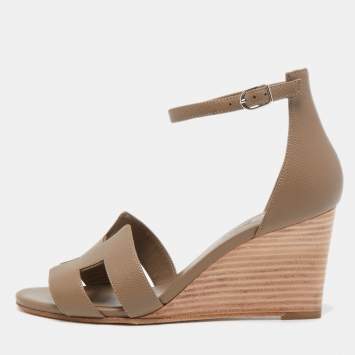 Pre Owned Hermes Light Brown Leather Legend Sandals Size 37