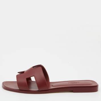 Pre Owned Hermes Red Leather Oran Flat Slides Size 38