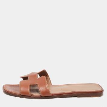 Pre Owned Hermes Brown Leather Oran  Flat Slides Size 40