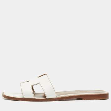 Pre Owned Hermes White Leather Oran Flat Slides Size 38