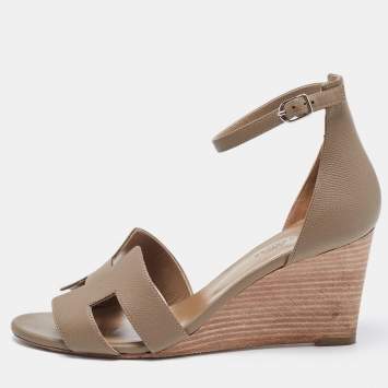 Pre Owned Hermes Taupe Leather Legend Sandals Size 40