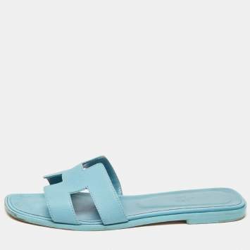 Pre Owned Hermes Blue Textured Leather Oran Flat Slides Size 39.5