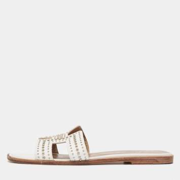 Pre Owned Hermes White Leather Studded  Oran Flat Slides Size 39  