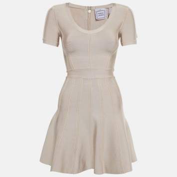 Pre Owned فستان هيرفي ليجي تريكو مطاطي زهري تريش ميني مقاس صغير جدًا (إكس صغير)