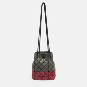 مملوكة مسبقًا Issey Miyake Baobao Grey/Burgundy PU Leather and Mesh Nylon Bucket Bag