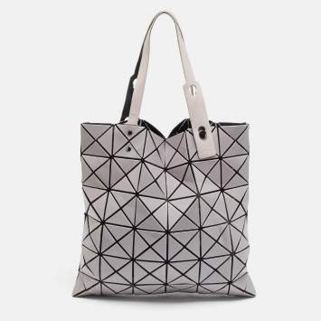 مملوكة مسبقًا Issey Miyake Bao Bao Lilac PVC and Mesh Nylon Tote