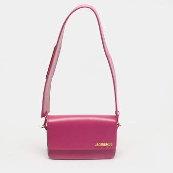 مملوكة مسبقًا Jacquemus Pink Leather Le Carinu Shoulder Bag