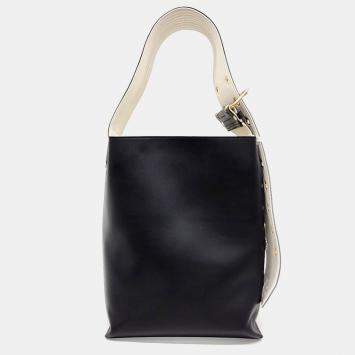 Pre Owned Jil Sander Black Leather bucket bag