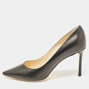 مملوكة مسبقًا Jimmy Choo Black Leather Romy Pumps Size 41 