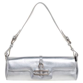مملوكة مسبقًا Jimmy Choo Silver Leather Baguette Bag