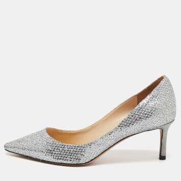 مملوكة مسبقًا Jimmy Choo Silver Lurex Fabric Romy Pumps Size 37