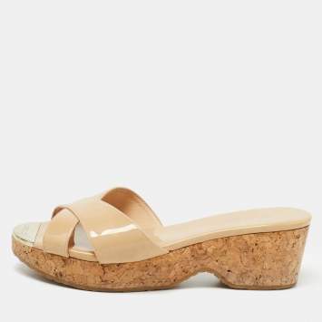 مملوكة مسبقًا Jimmy Choo Beige Patent Leather Prima Slide Sandals Size 36