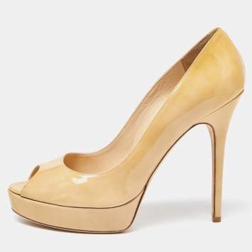 مملوكة مسبقًا Jimmy Choo Cream Patent Leather Crown Peep Toe Pumps Size 42