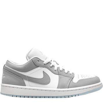 Pre Owned Jordan WMNS Jordan 1 Low Wolf Grey Sneakers Size US 9W (EU 40.5)