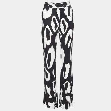Pre Owned Just Cavalli Monochrome Printed Crepe Flared Trousers M