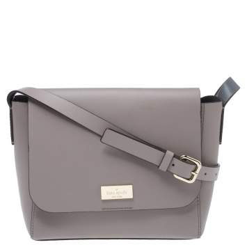 Pre Owned Kate Spade Pale Lilac Leather Logo Plague Flap Shoulder Bag
