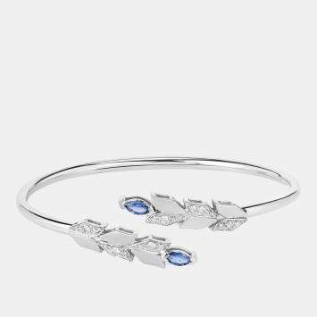 مملوكة مسبقًا 0.50 cts Blue Sapphire and Diamond 14K White Gold Bypass Bangle