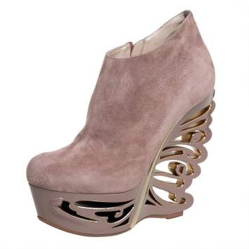 Pre Owned Le Silla Beige Suede Butterfly Wedge Booties Size 38