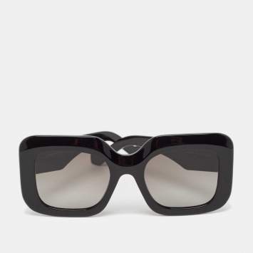 Pre Owned Loewe Black Gradient Anagram LW400351 Square Sunglasses