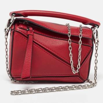 Pre Owned Loewe Red Leather Nano Puzzle Shoulder Bag