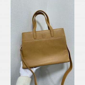 Pre Owned Loewe Beige Leather Vintage 2 Way Shoulder Bag