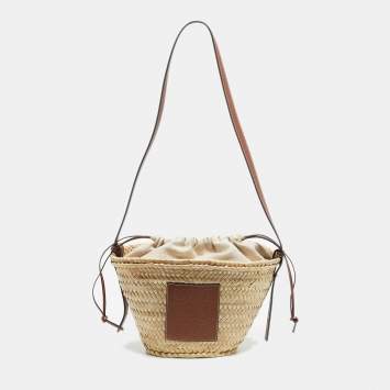 Pre Owned Loewe Brown/Cream Woven Raffia and Leather Drawstring Basket Bag