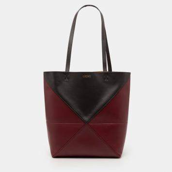 مملوكة مسبقًا حقيبة يد لويفي لغز قابلة للطي جلد لامع مزدوج اللون أسود / أحمر متوسط الحجم