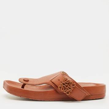 مملوكة مسبقًا Loewe Logo Plague Size 37 Brown Leather Thong Flat Slide