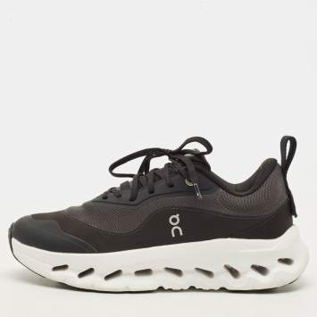 مملوكة مسبقًا Loewe x On Running Cloudtilt 2 Size 40 Black/Grey Mesh Low Top Sneakers