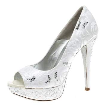 Pre Owned Loriblu White Embroidered Satin Swarovski Crystal Embellished Peep Toe Platform Pumps Size 36.5