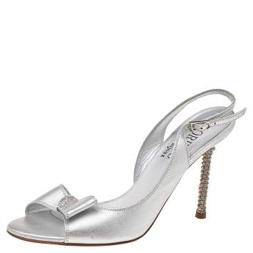 Pre Owned Loriblu Metallic Silver Leather Crystal Embellished Ankle Strap Sandals Size 39