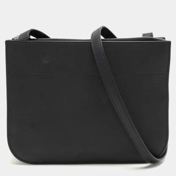 Pre Owned Loro Piana Navy Blue Leather Crossbody Bag