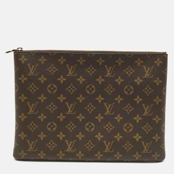 مملوكة مسبقًا Louis Vuitton L Key Pouch Monogram Canvas 