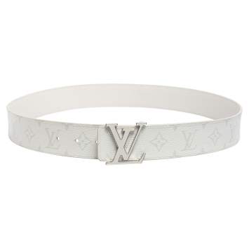 مملوكة مسبقًا Louis Vuitton White Monogram Canvas Initiales Reversible Buckle Belt 95 CM