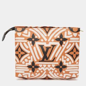 Pre Owned Louis Vuitton Cream/Caramel Monogram Giant Crafty Canvas Toiletry Pouch 26