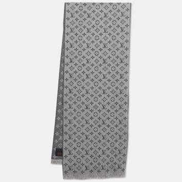 Pre Owned Louis Vuitton Grey Monogram Jacquard Wool Classic Scarf