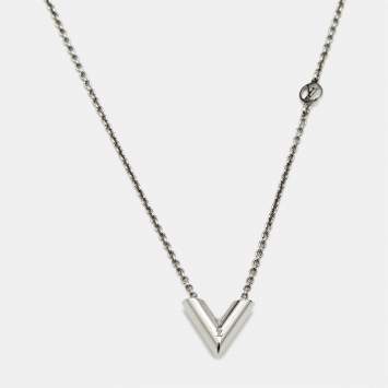 Pre Owned Louis Vuitton Essential V Supple Silver Tone Necklace